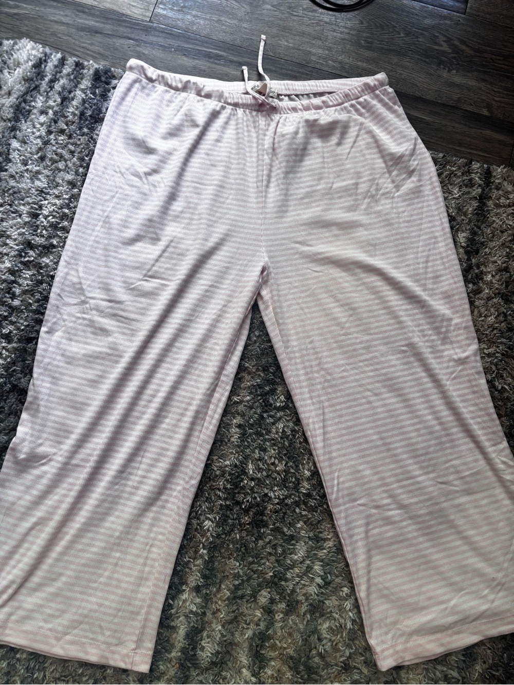 Light Pink & White Cropped Wide-Leg Pajama Pants